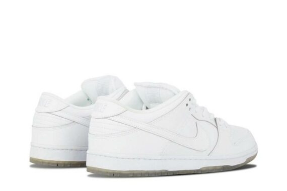 SB Dunk Low Pro "White Out"