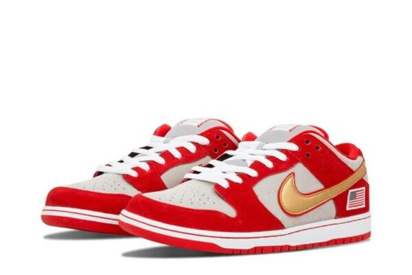 Dunk Low SB Nasty Boys 304292-610