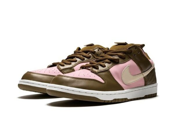 St��ssy x Dunk Low Pro SB Cherry 304292-671