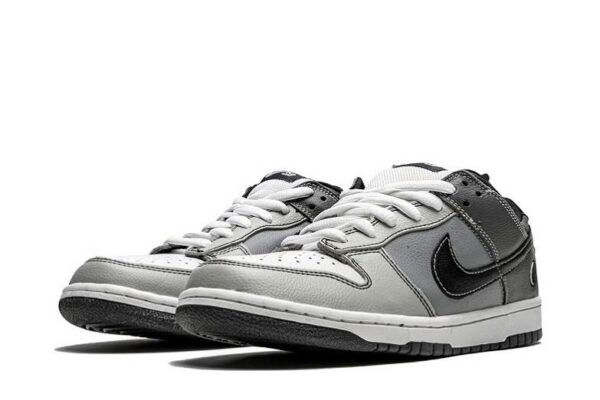 Nike SB Dunk Low Lunar Eclipse West 313170-002