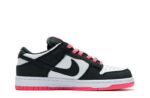 Dunk Low PRO SE "Black White Peach"