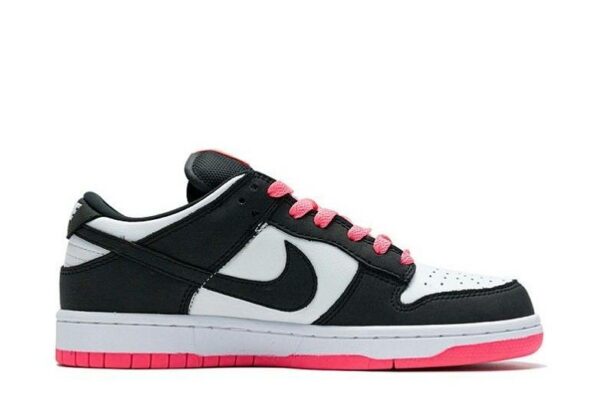 Dunk Low PRO SE Black White Peach 317813-100