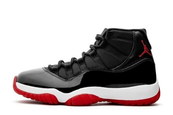 Jordan 11 “Bred”