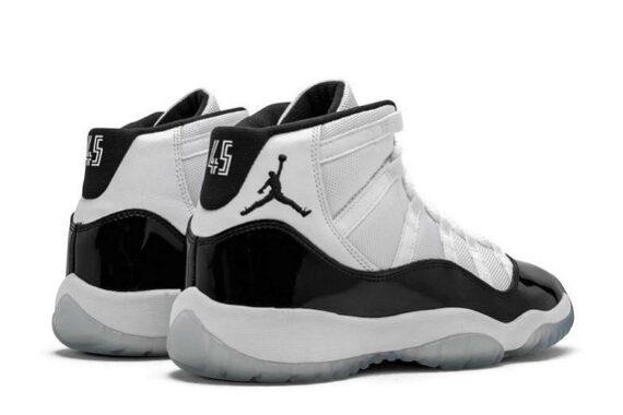 Jordan 11 “Concord”