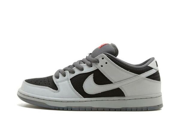 SB Dunks Low “Wolf Grey”