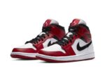 Air Jordan 1 Mid “Chicago”