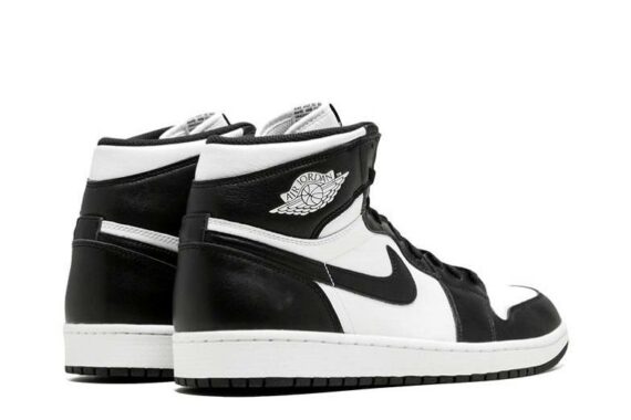 Jordan 1 Retro High OG "Black/White"