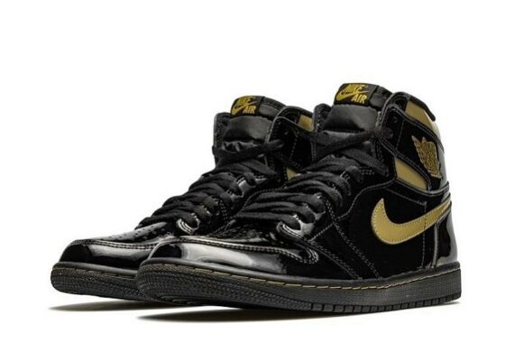 Air Jordan 1 High OG “Metallic Gold”