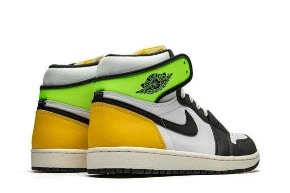Air Jordan 1 High OG “Volt Gold”