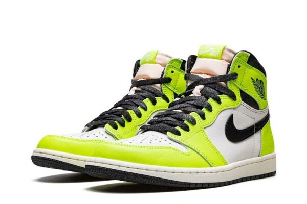 Jordan 1 Volt High 555088-702