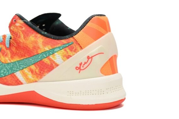 Kobe 8+ GC "All Star - Extraterrestrial" Sport Pack