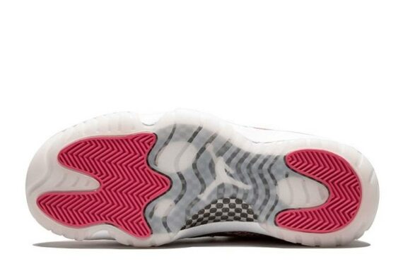 Air Jordan 11 Low WMNS “Pink Snakeskin”