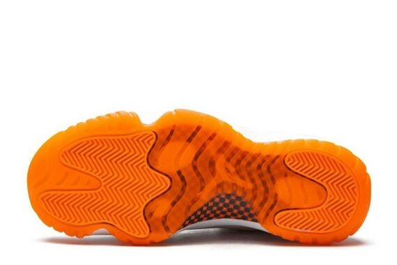 Air Jordan 11 Low WMNS “Citrus”