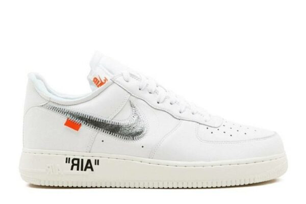 Off-White Air Force 1 ComplexCon Exclusive AO4297-100