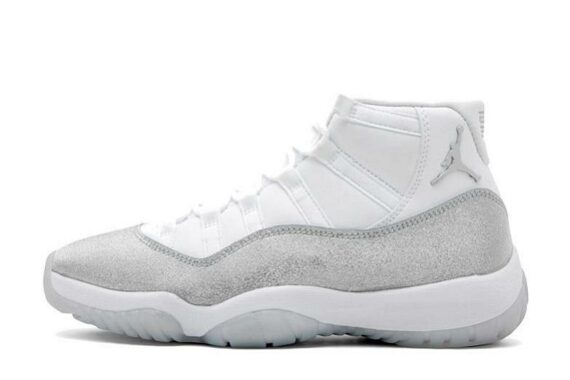 Jordan 11 WMNS “Metallic Silver”