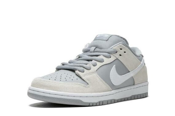 SB Dunk Low "Summit White"