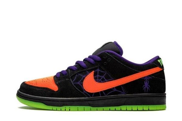 SB Dunk Low “Night of Mischief”