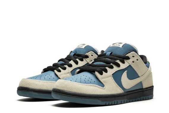 SB Dunk Low Pro "Thunderstorm"