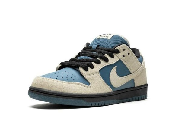 SB Dunk Low Pro "Thunderstorm"