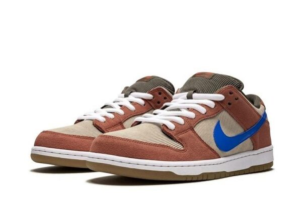 SB Dunk Low Pro Corduroy BQ6817-201