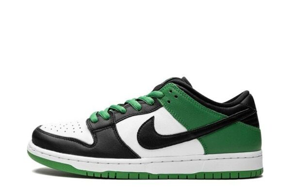 Nike SB Dunk Low “Classic Green”