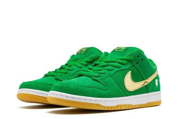 Dunk Low St. Patrick��s Day BQ6817-303