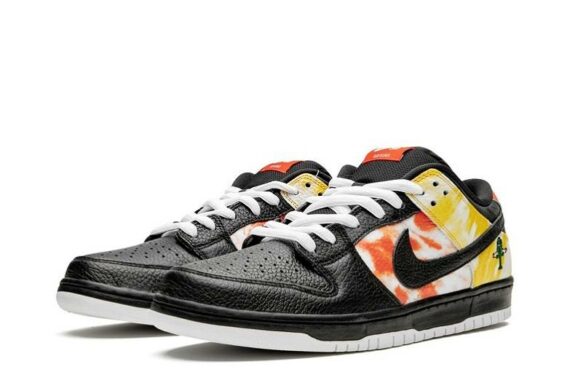 SB Dunk Low “Raygun Tie-Dye”
