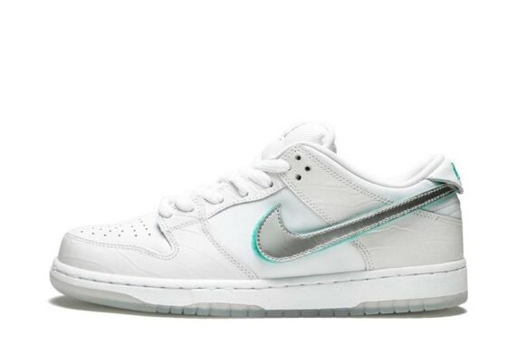 SB Dunk Low Pro OG QS "Diamond White"