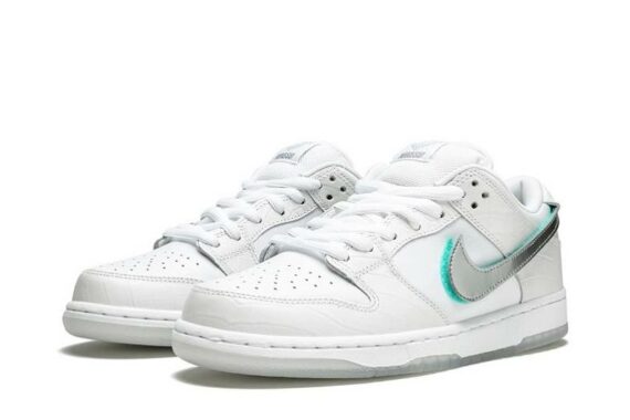 SB Dunk Low Pro OG QS "Diamond White"