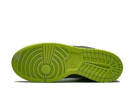 Concepts x SB Dunk Low “Green Lobster”