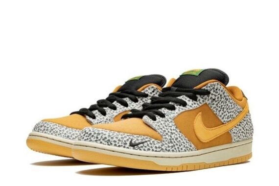 SB Dunk Low “Safari”