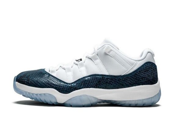 Air Jordan 11 Retro Low LE “Blue Snakeskin”