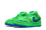 Grateful Dead x SB Dunk Low “Green Bear”