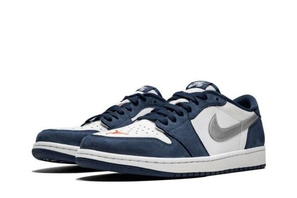 SB x Air Jordan 1 Low Midnight Navy CJ7891-400