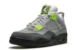 Air Jordan 4 SE “Neon”