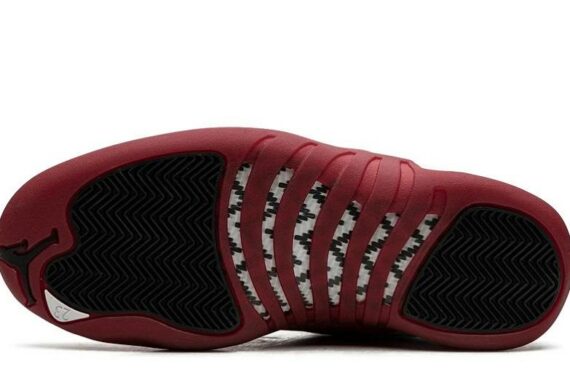 Air Jordan 12 Retro "Cherry" 2023