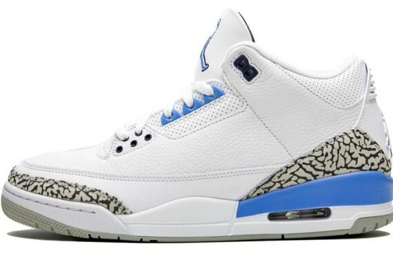 Air Jordan 3 "UNC"