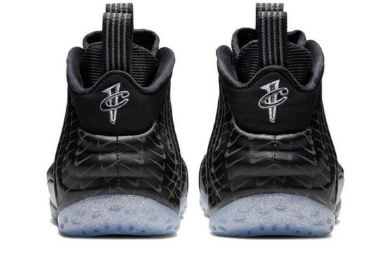 Air Foamposite “Swoosh”