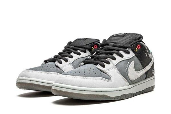 SB Dunk Low Camcorder CV1659-001