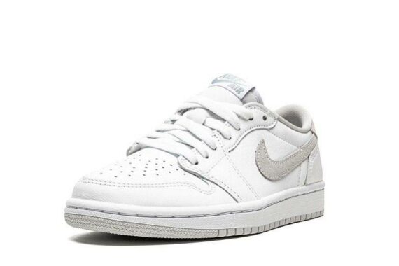 Air Jordan 1 Low OG WMNS "Neutral Grey"