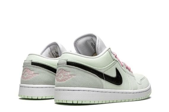 Wmns Air Jordan 1 Low SE "Barely Green"