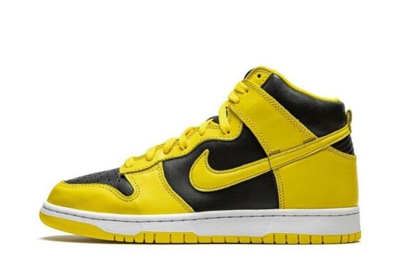 Dunks High SP “Varsity Maize”