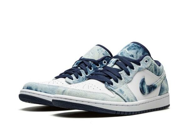 Air Jordan 1 Low Washed Denim CZ8455-100