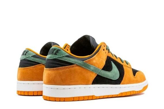 Dunk Low SP “Ceramic”