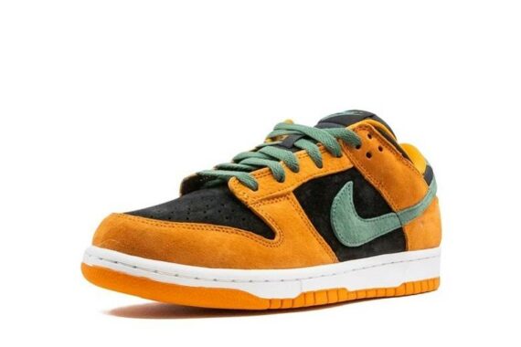 Dunk Low SP “Ceramic”