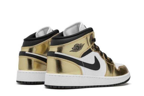 Air Jordan 1 "Metallic Gold" Mid