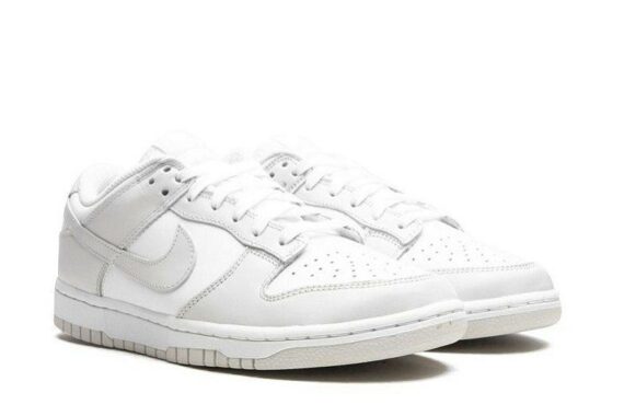 Dunk Low “Photon Dust”