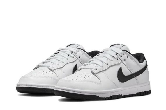Nike Dunk Low “White/Black” WMNS