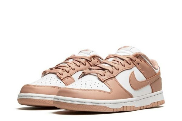 SB Dunk Low Rose Whisper DD1503-118