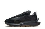 Nike Sacai VaporWaffle "Black Gum"